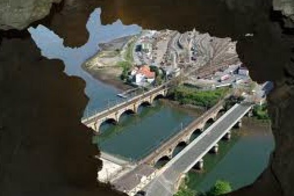 Nuestra provincia hace frontera con Francia. Irun-Hendaya. Puente Internacional.